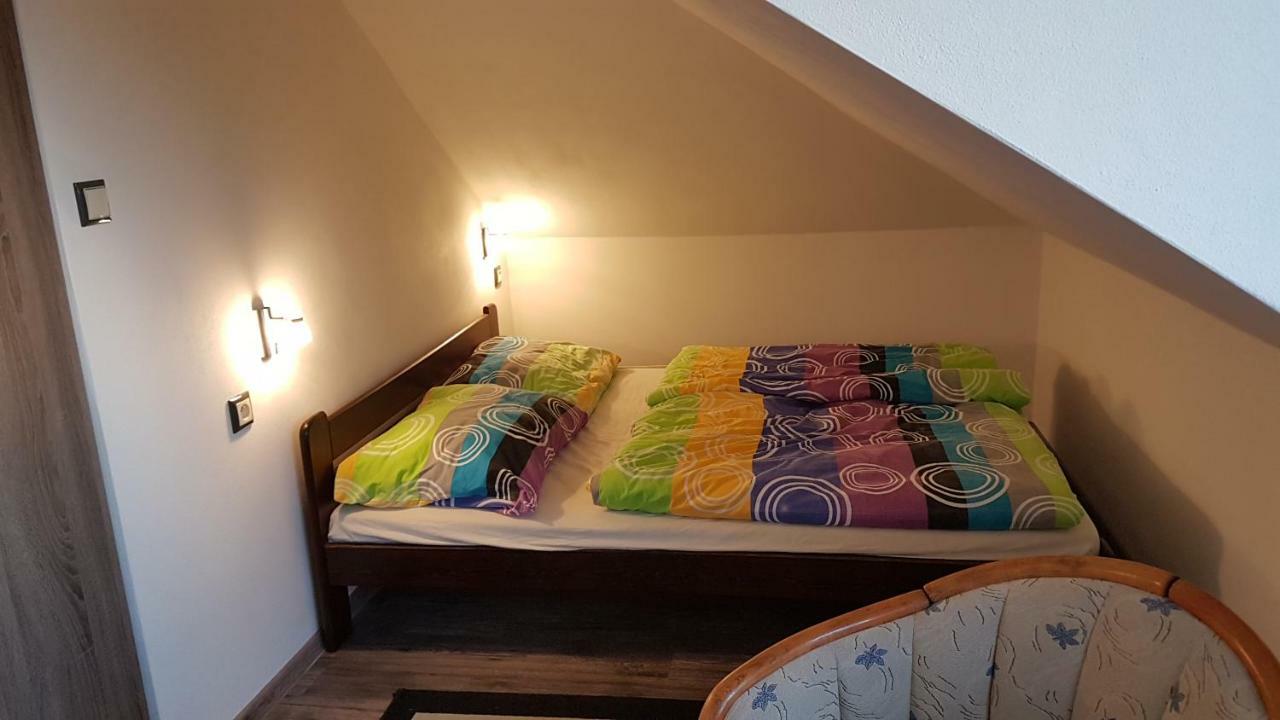 Room With A High Tatras View And Fireplace Štrba Екстериор снимка